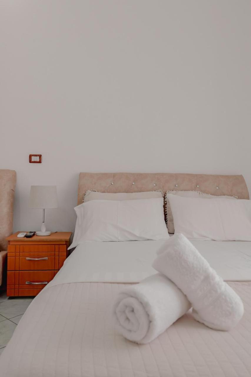 Sunflower Hotel Ksamil Luaran gambar