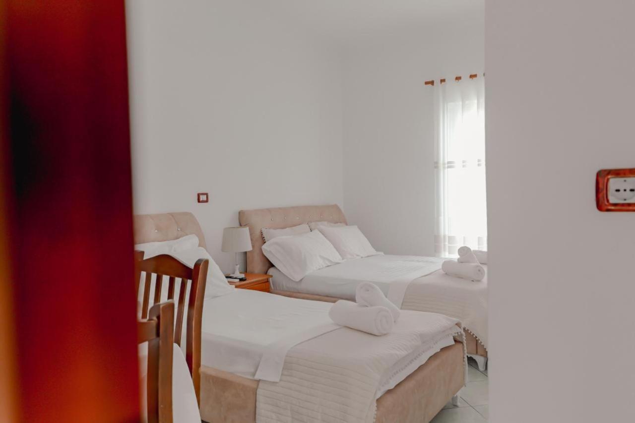 Sunflower Hotel Ksamil Luaran gambar