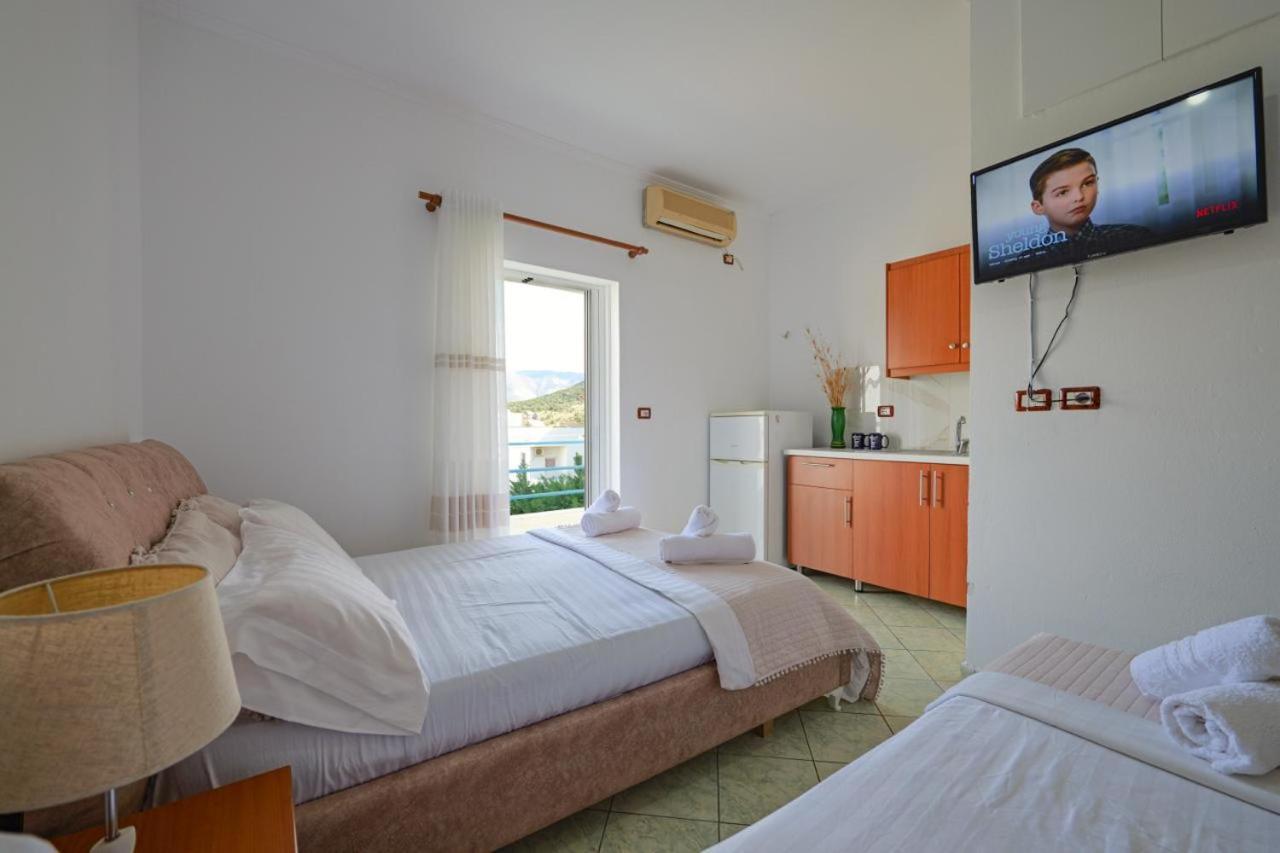 Sunflower Hotel Ksamil Luaran gambar