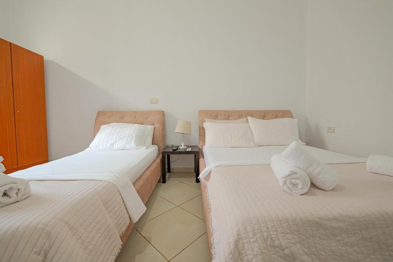 Sunflower Hotel Ksamil Luaran gambar