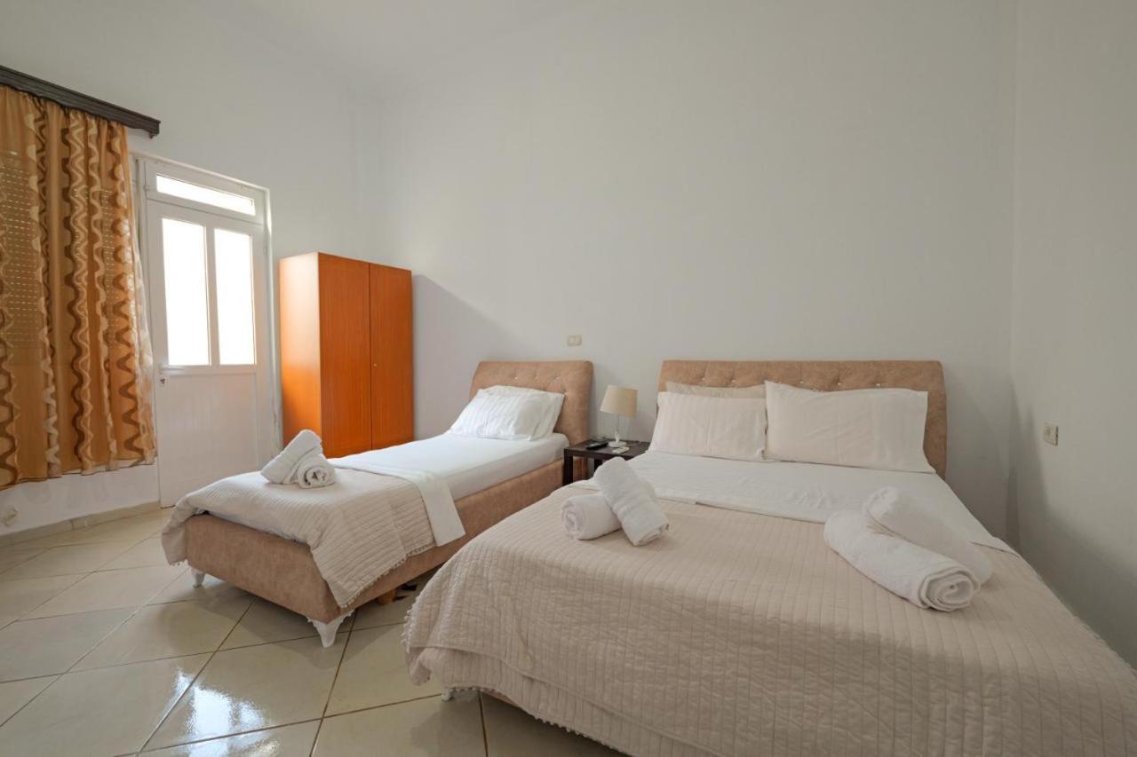 Sunflower Hotel Ksamil Luaran gambar