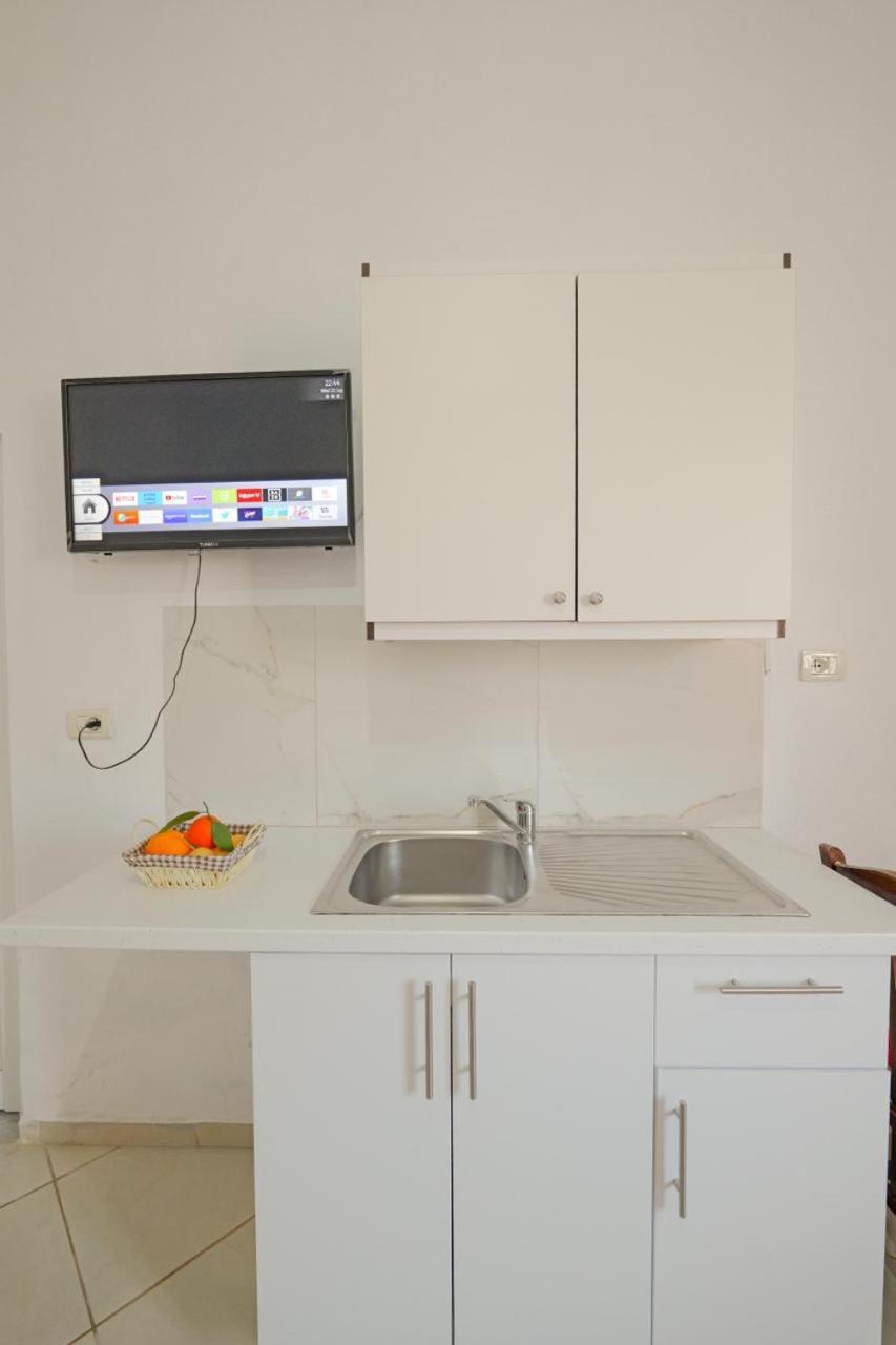 Sunflower Hotel Ksamil Luaran gambar