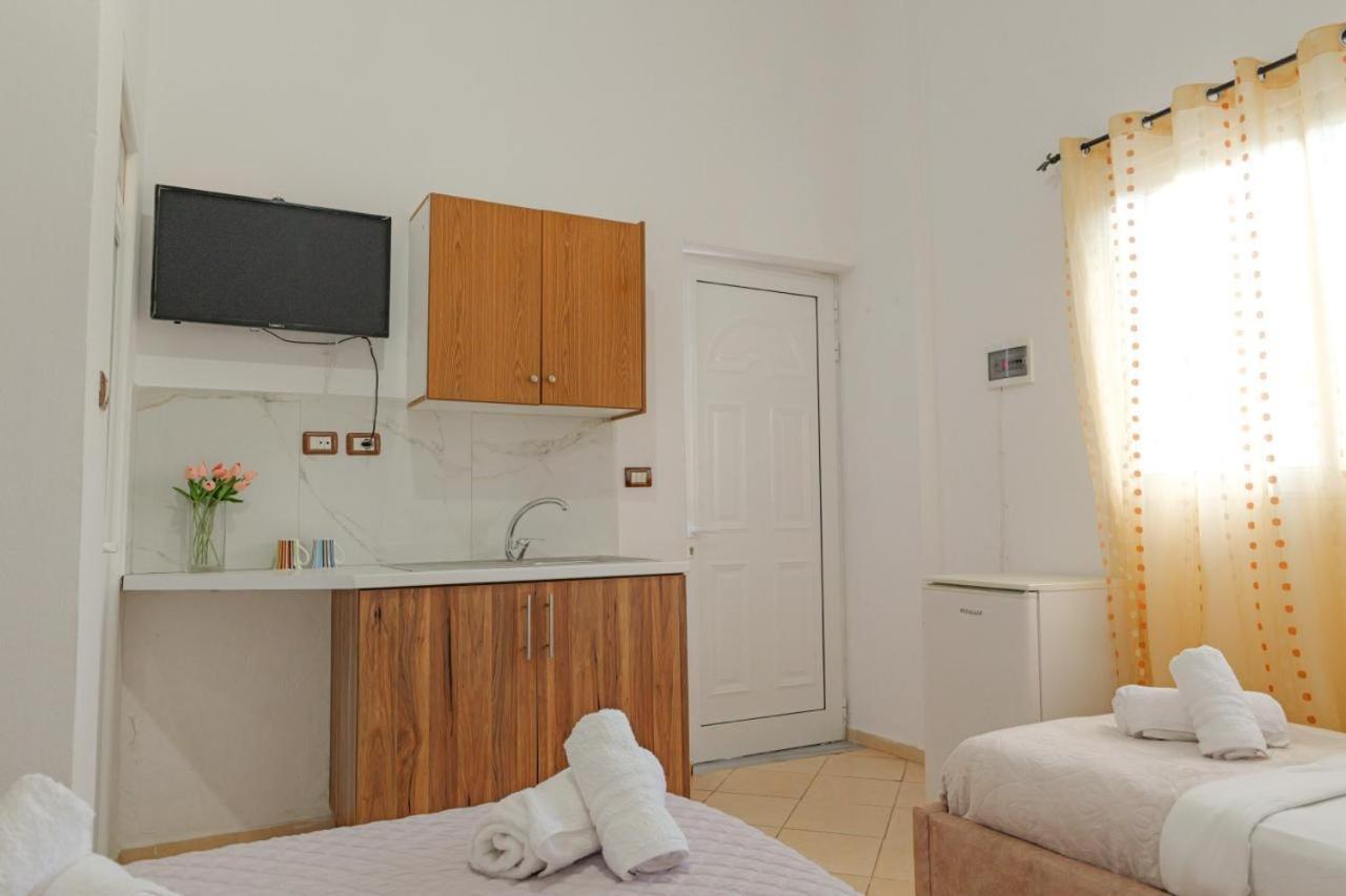 Sunflower Hotel Ksamil Luaran gambar