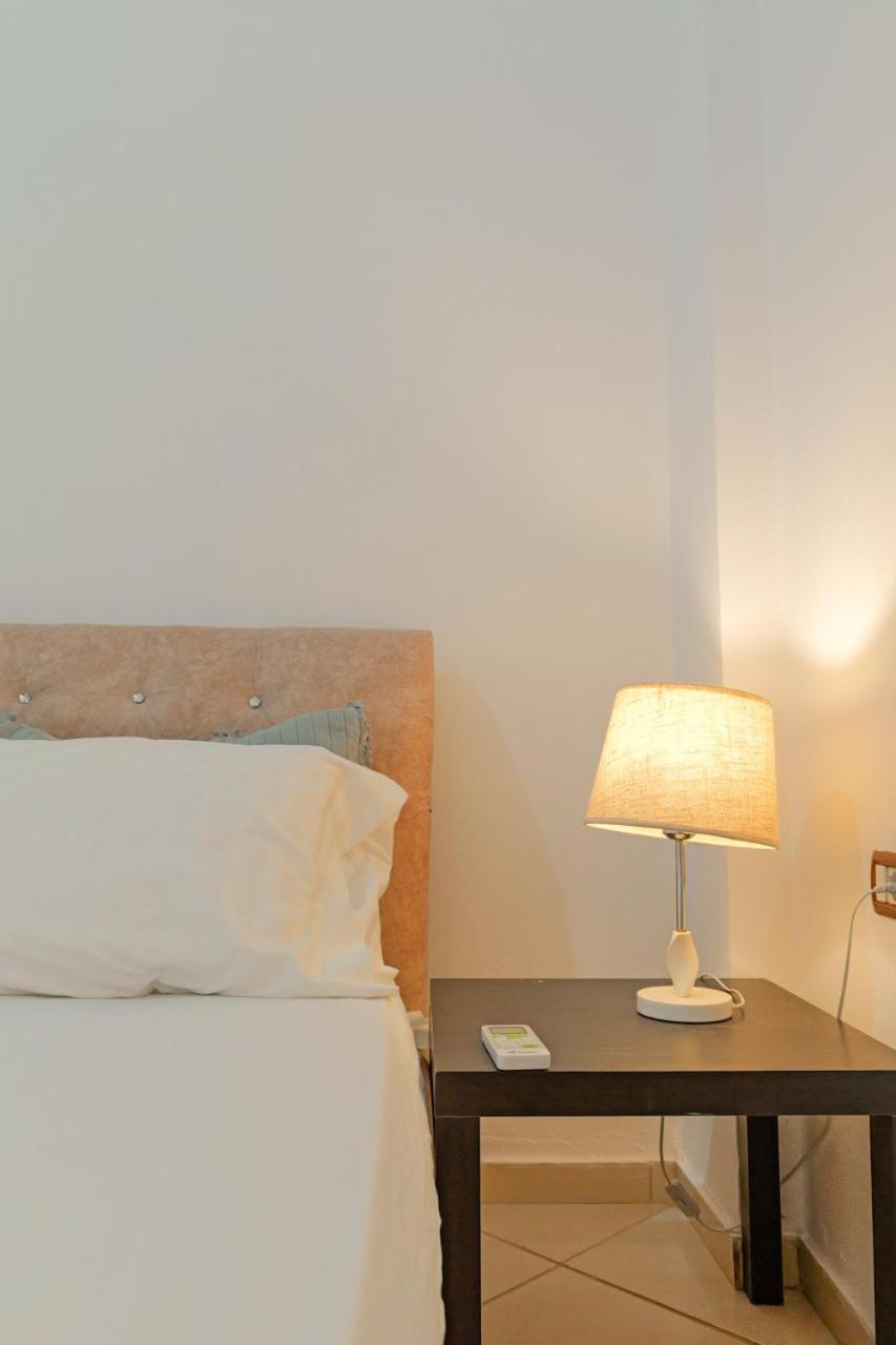 Sunflower Hotel Ksamil Luaran gambar